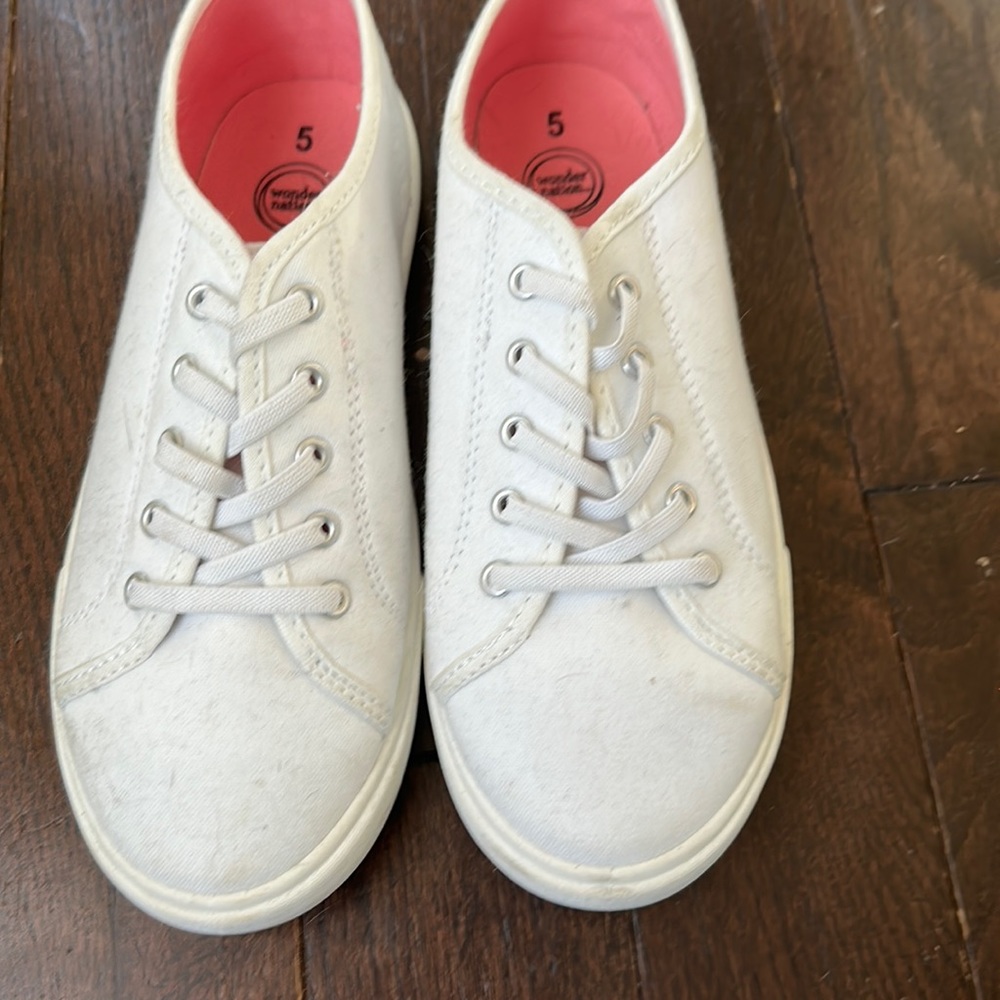 Slip on sneakers